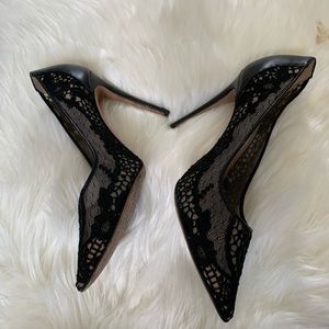 🌹FINAL PRICE🌹 Valentino Lace Pumps